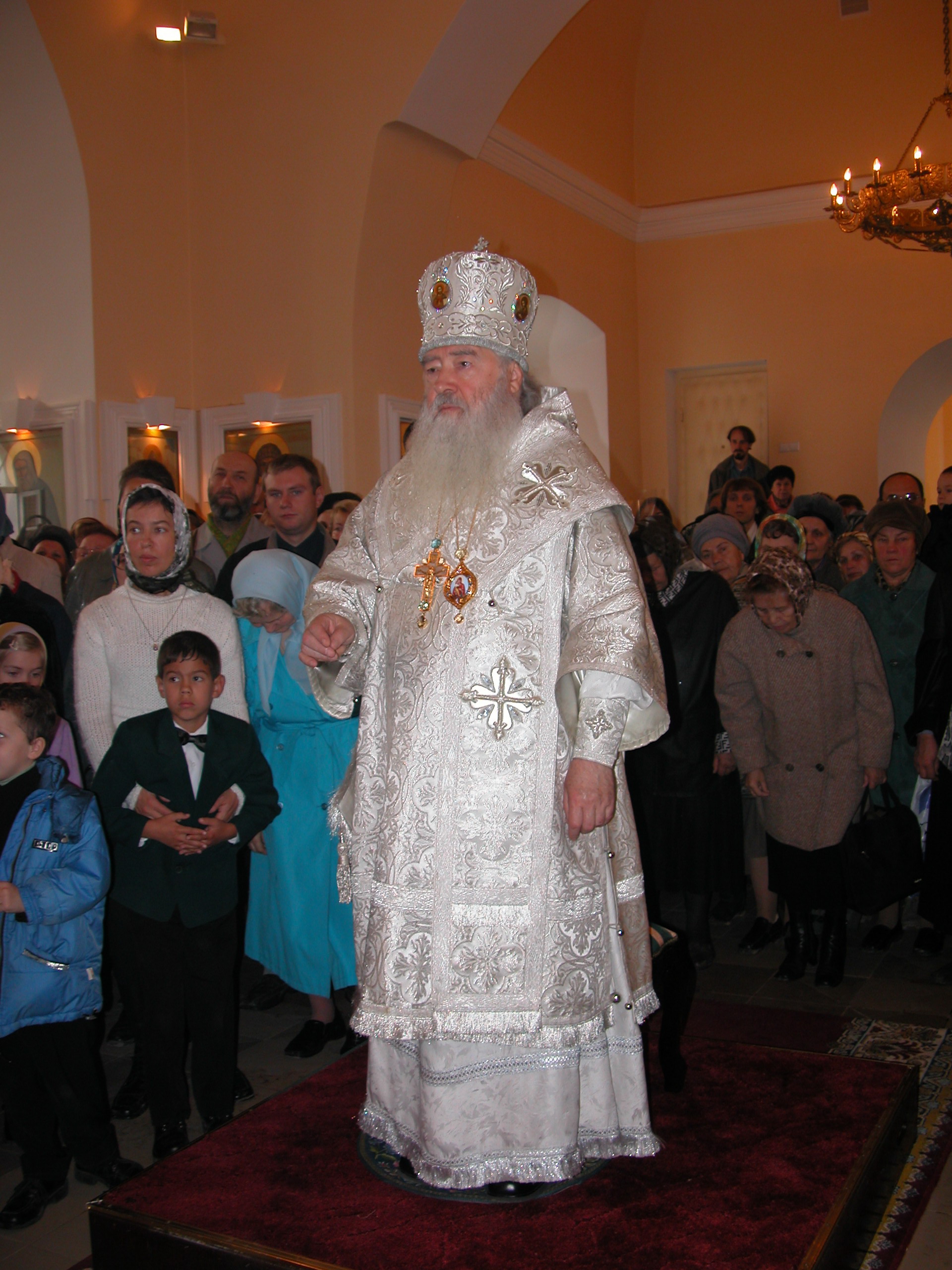 14-oktyabrya-2003g.velikoe-osvyashhenie-xrama-mitropolitom-krutickim-i-kolomenskim-yuvenaliem.j 14-oktyabrya-2003g.velikoe-osvyashhenie-xrama-mitropolitom-krutickim-i-kolomenskim-yuvenaliem.j